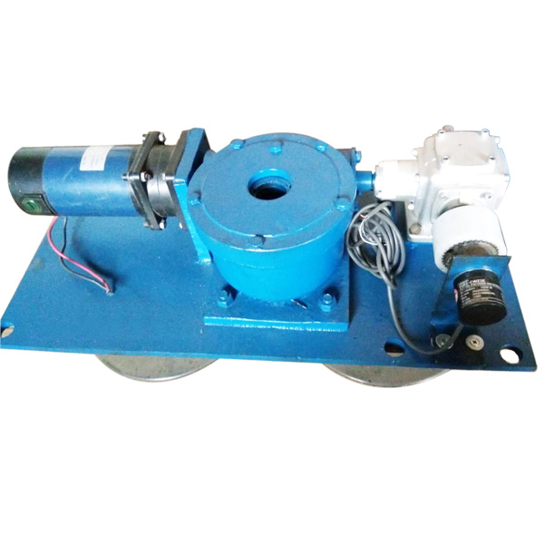 1681545830150201.jpg 遠(yuǎn)程控制直流啟閉機(jī).jpg